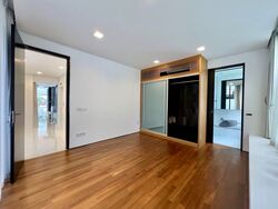 Queen's Road (D10), Detached #596398761